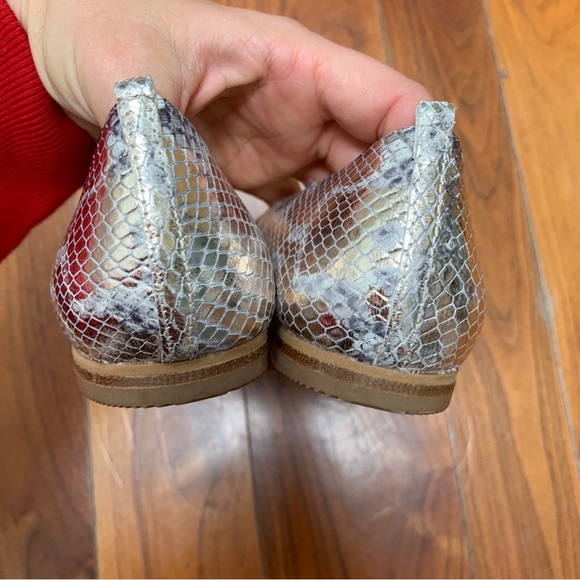 Boden Olive Ballerinas Flats – Pale Gold Snake size 7.5 - Picture 6 of 9